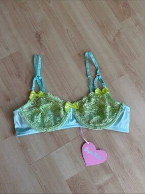 Sugar Thrillz Lime Green Lace Underwire Bra